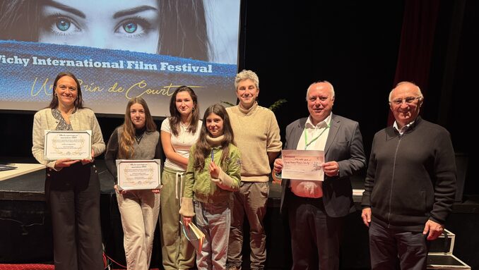 Photo remise des prix #2.jpg